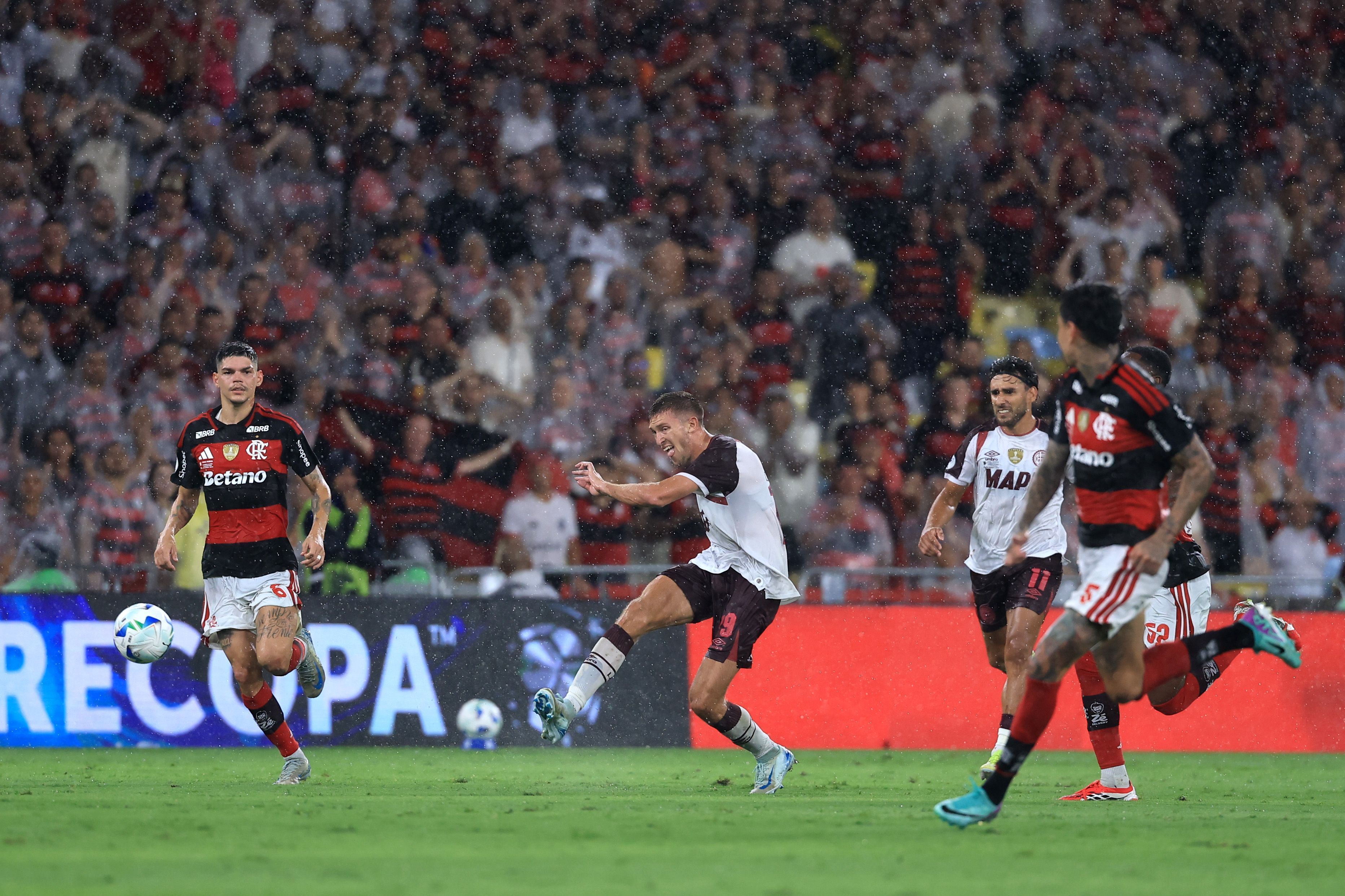 Flamengo v Lanus - CONMEBOL Recopa 2026