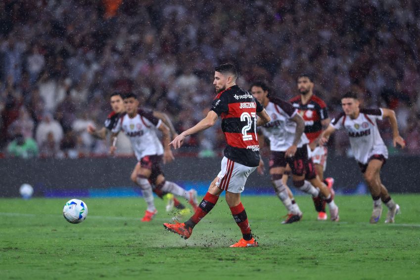 Jorginho mandou a Recopa para a prorrogação • Buda Mendes/Getty Images