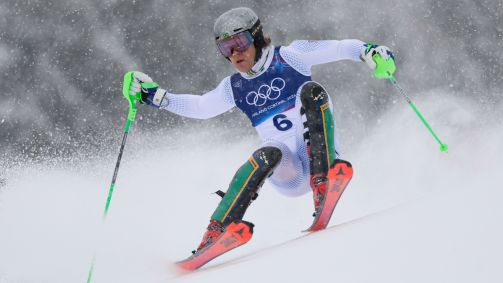 Lucas Pinheiro cai no slalom e fica sem medalha