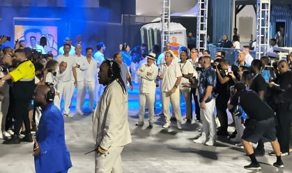 "Houve alguns exageros", diz especialista sobre desfile em homenagem a Lula