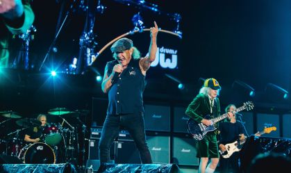 AC/DC leva 70 mil ao Morumbis com legado de cinco décadas de estrada