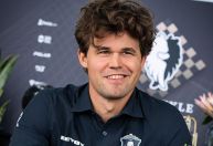 Magnus Carlsen é o primeiro campeão mundial oficial de xadrez freestyle