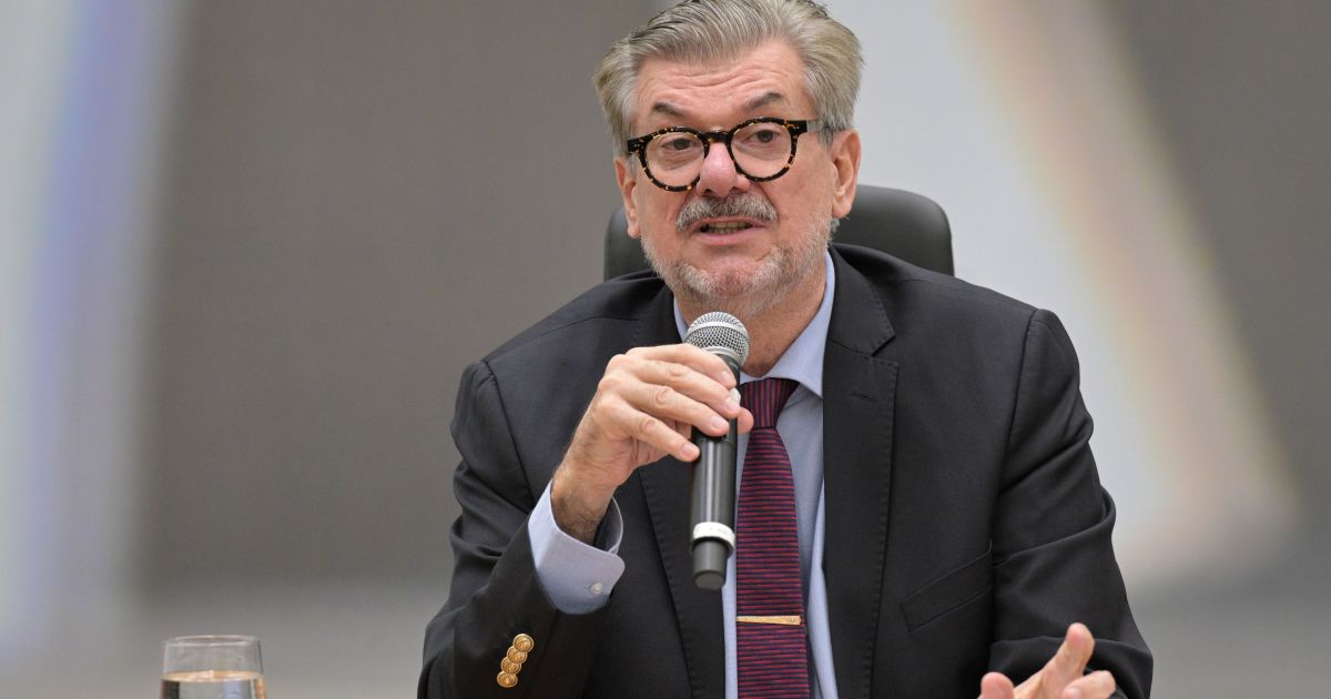 MPF pede perda de cargo de ministro do STJ acusado de assédio sexual
