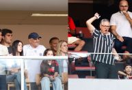 Moraes e Padilha acompanham título do Corinthians contra Flamengo