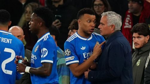 Mourinho conversou com Vini Jr durante confusão no Estádio da Luz