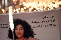 Nobel iraniana Narges Mohammadi é condenada a mais de 7 anos de prisão