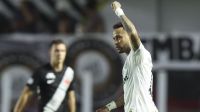 "Um dia você é aposentado, outro você tem que ir para a Copa" diz Neymar