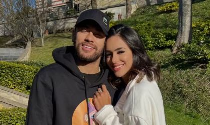 Bruna Biancardi se declara em aniversário de Neymar: "Te amo"