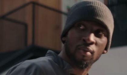 Após Vini Jr., Benfica lança campanha com jogador negro “roubando” camisa