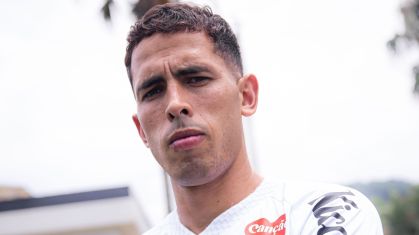 Christian Oliva, reforço do Santos