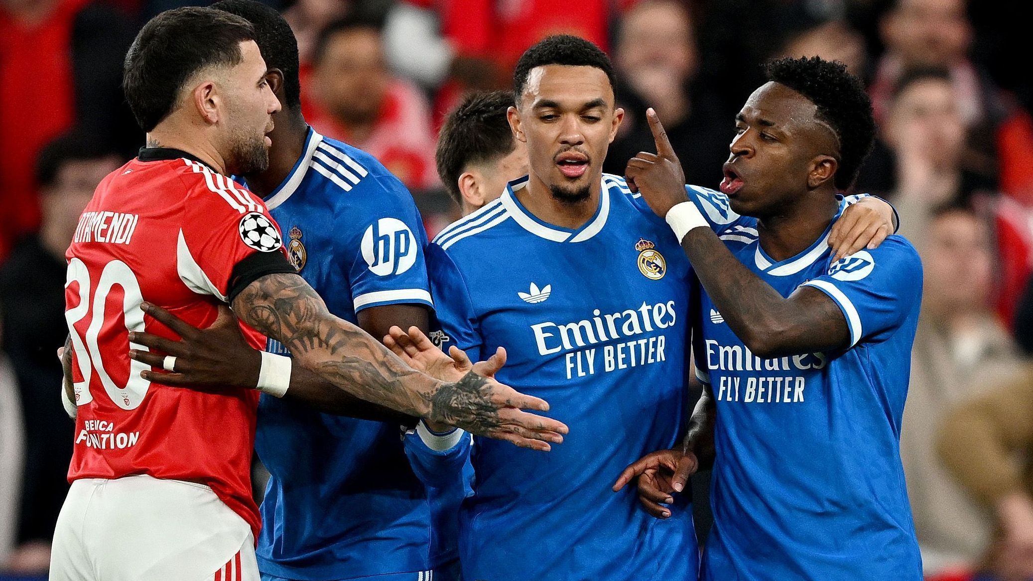 Uefa se pronuncia sobre denúncia de racismo feita por Vini Jr
