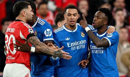 Otamendi provoca Vini Jr. e mostra tatuagem da Copa do Mundo durante briga