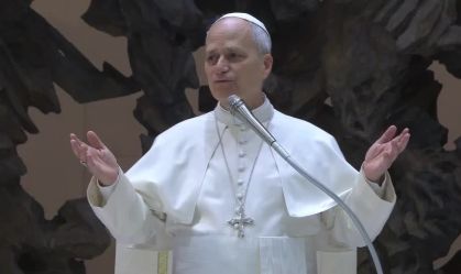 Papa Leão XIV pede que Rússia e EUA renovem acordo nuclear