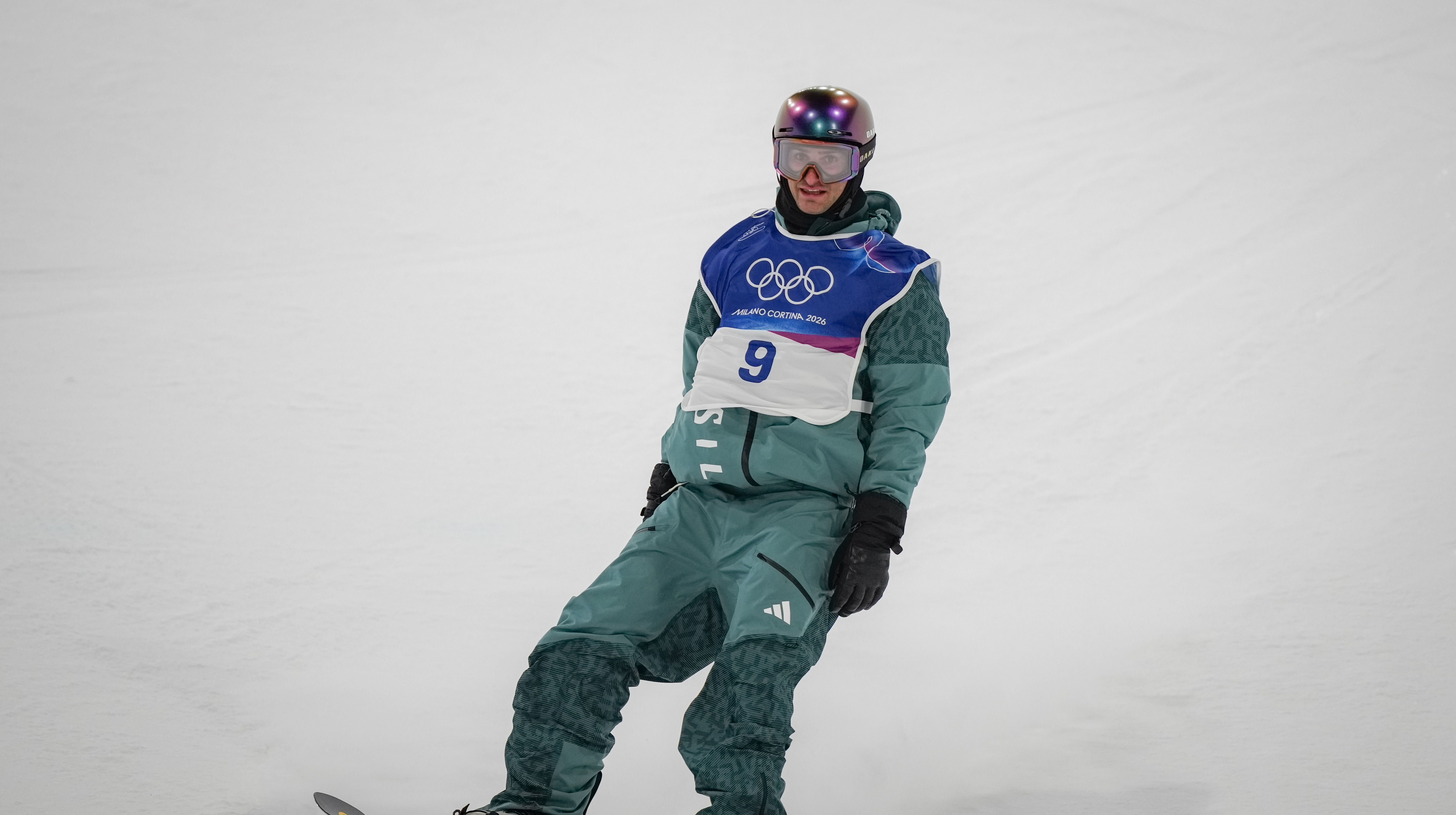 O atleta de Snowboard Halfpipe, Pat Burgener