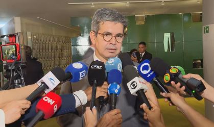 Randolfe diz ser possível manter veto ao PL da Dosimetria no Congresso