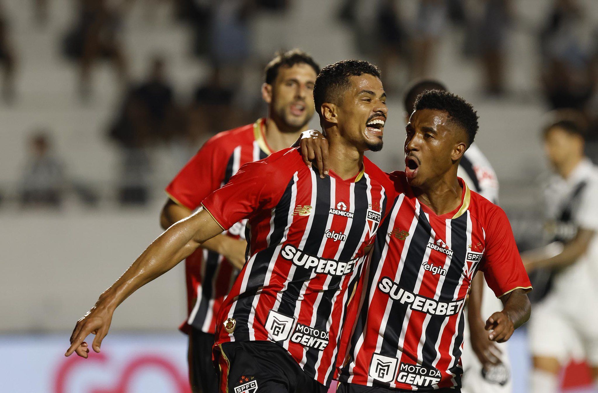 São Paulo (2)