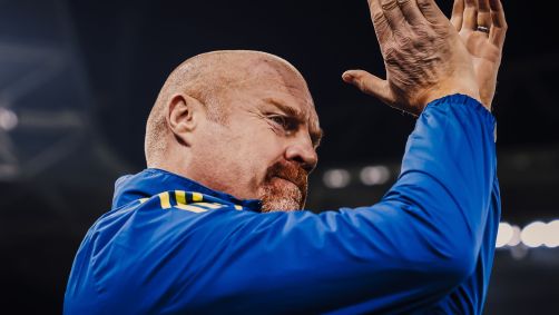 Nottingham Forest demite Sean Dyche após apenas 114 dias
