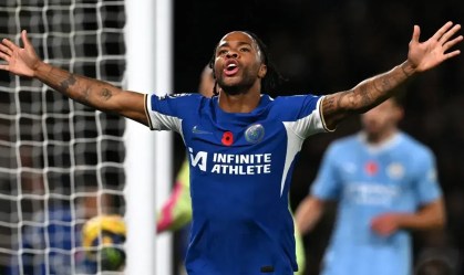 Ex-Chelsea, Sterling acerta com o Feyenoord até o fim da temporada