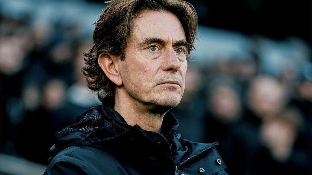 Tottenham demite Thomas Frank