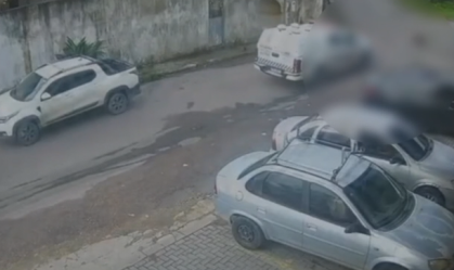 Policial é preso por atropelar e matar cães com viatura em Manaus