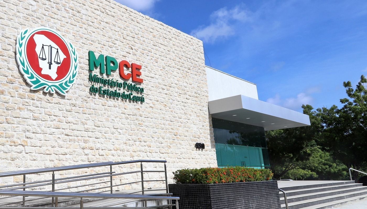 MP pede reintegração de aluno com Tourette e TDAH expulso de colégio em Fortaleza