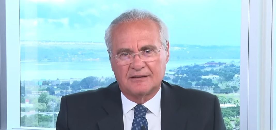 O senador Renan Calheiros (MDB-AL), presidente da CAE (Comissão de Assuntos Econômicos), durante entrevista à CNN