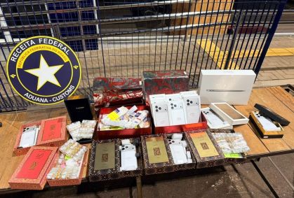 Contrabando criativo: iPhones e medicamentos são escondidos em perfumes