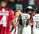 Flamengo vence o Vitória por 2 a 1 fora de casa pelo Brasileiro