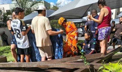 Estrutura rompe em playground e deixa uma criança morta em MG