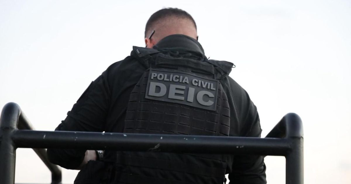 Turista paulista é presa por injúria racial em Porto Seguro, na Bahia