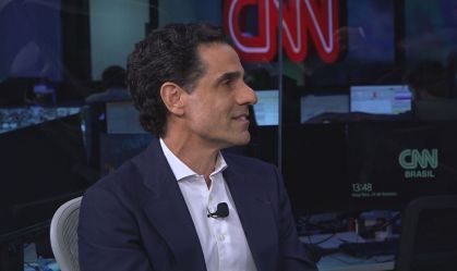 Vivo mantém compromisso em distribuir 100% do lucro, diz CEO à CNN