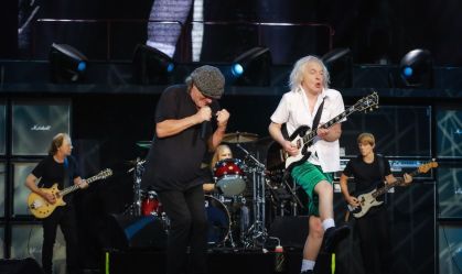 AC/DC surpreende com músicas nunca tocadas; fãs esperam repeteco de setlist