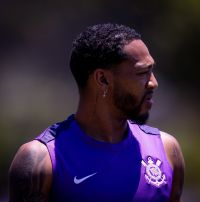 Dirigente do Corinthians abre o jogo sobre rescisão com José Martínez