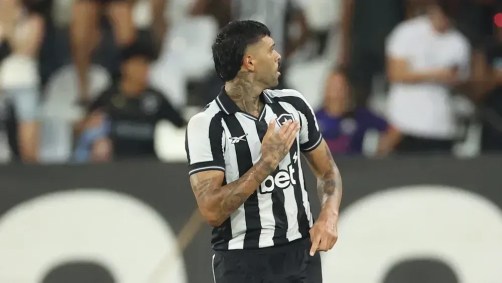 Alexander Barboza, do Botafogo, em partida do Carioca.