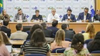 O som agudo da maquininha, o cheiro característ