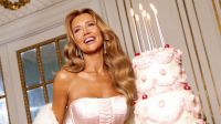 Ana Paula Siebert celebra aniversário com bolo gigante