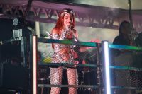 Anitta para bloco no Maranhão e repreende situações de furto; assista