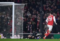 Arsenal volta a vencer o Chelsea e vai à final da Copa da Liga