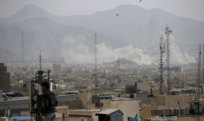 Israel intercepta ataques do Irã contra o país