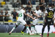 Em jogo de golaços, Atlético-MG e América-MG empatam pela semi do Mineiro