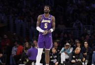 NBA: pivô dos Lakers, Ayton é detido por suspeita de porte de maconha