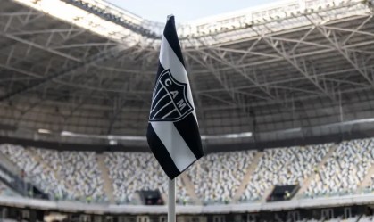 Bandeira do Atlético na Arena MRV, em Belo Horizonte.