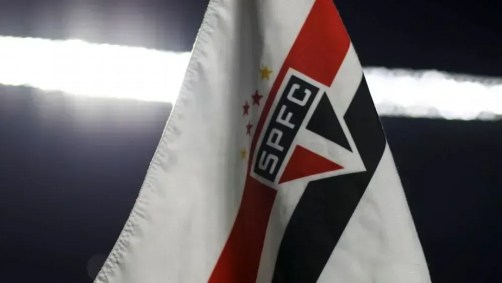 Sob nova gestão, São Paulo revisa contratos.