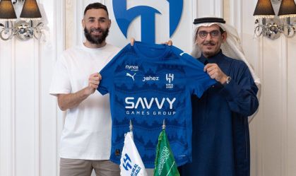 Benzema rasga elogios ao novo clube: "Al-Hilal é o Real Madrid da Ásia"