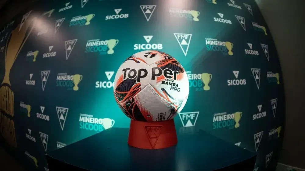 Bola do Campeonato Mineiro 2026.