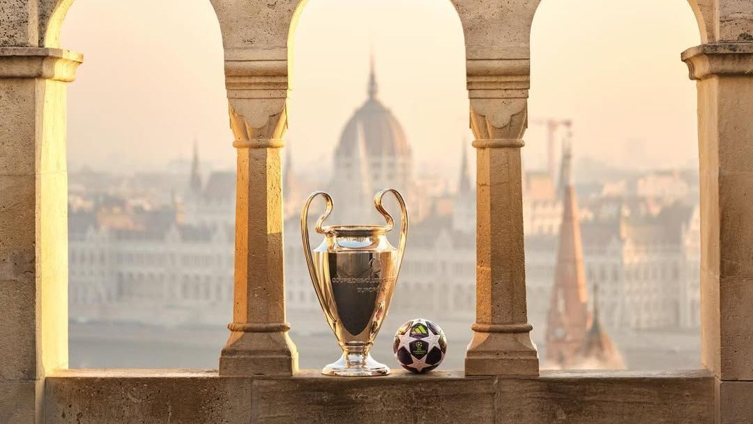 Adidas lança bola oficial da final da Uefa Champions League de 2026