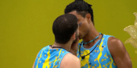 BBB26: Breno e Marcelo trocam beijão novamente no reality