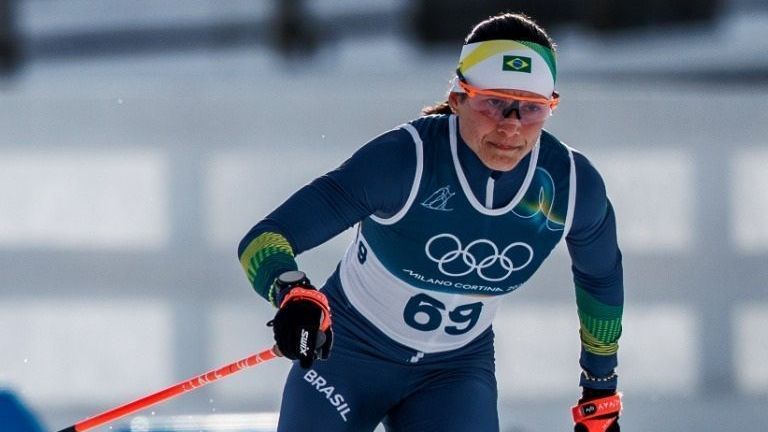 Bruna Moura terminou a prova de esqui cross-country 10km em 99º lugar • Gabriel Heusi/COB
