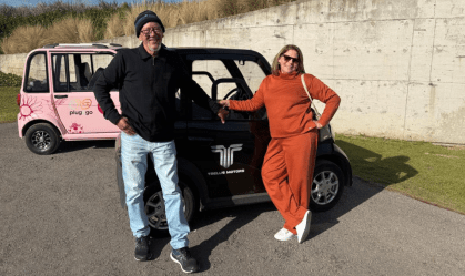 carro elétrico casal