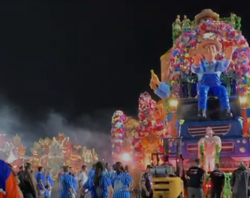 carro-quebrado-tatuape-carnaval